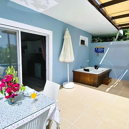 Islamlar Village 2 Bedroom 5554 ヴィラ *